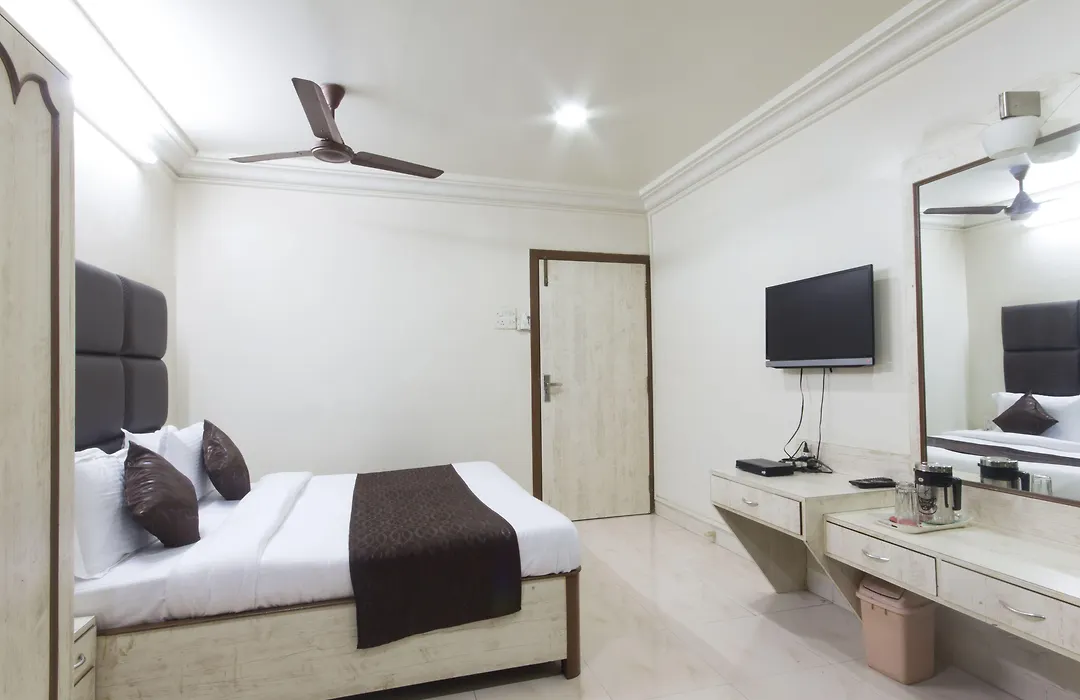 Oyo 935 Hotel Palkhee-1